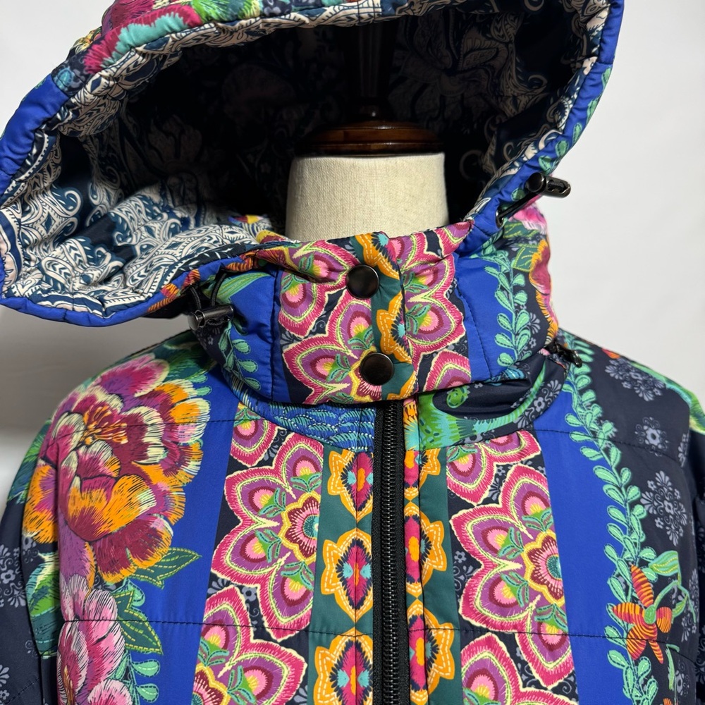 Johnny Was • Mauri Reversible Quilted Puffer Jacket Darnahta Scarf Print S NWT - Picture 8 of 16